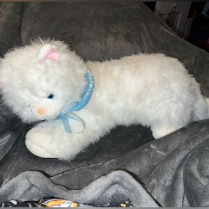 Animal Alley Toys R Us 2000 Persian Cat Kitty Plush Stuffed Animal 25"